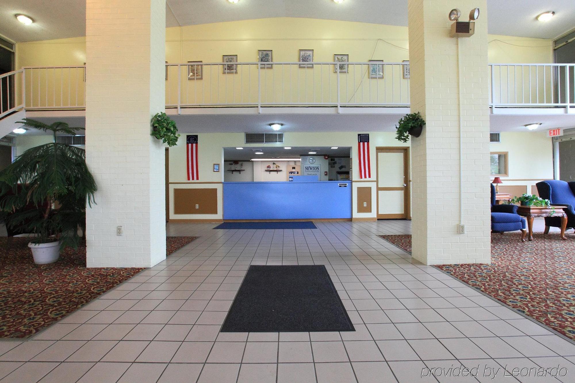 Americas Best Value Inn Newton Interior foto